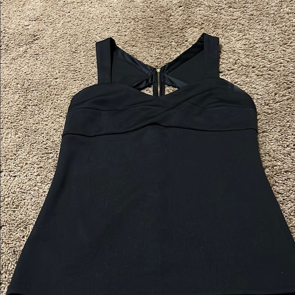 Zip up top